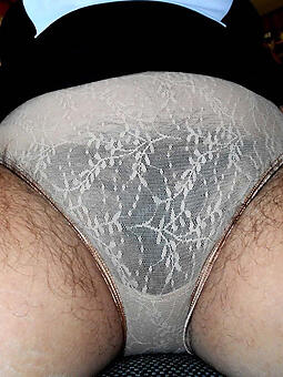 ladies in wet panties Bohemian porn pics