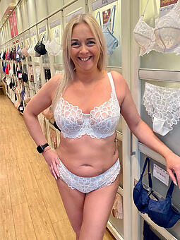 natural beautiful lingerie gentlefolk photos