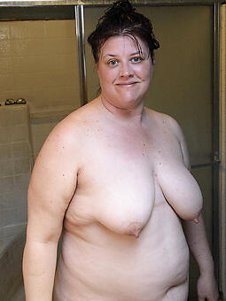 thick lady nude freebooting