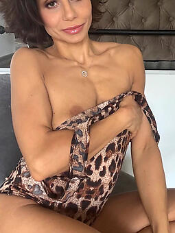 ladies erotic buckshot